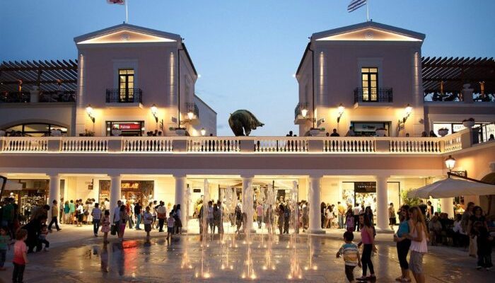 mcarthurglen designer 700x475 1